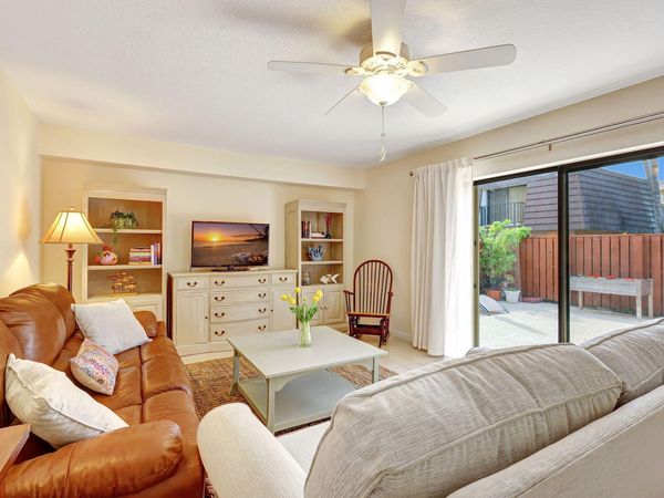 2332 23rd Court, Unit 57d, Jupiter, FL 33477
