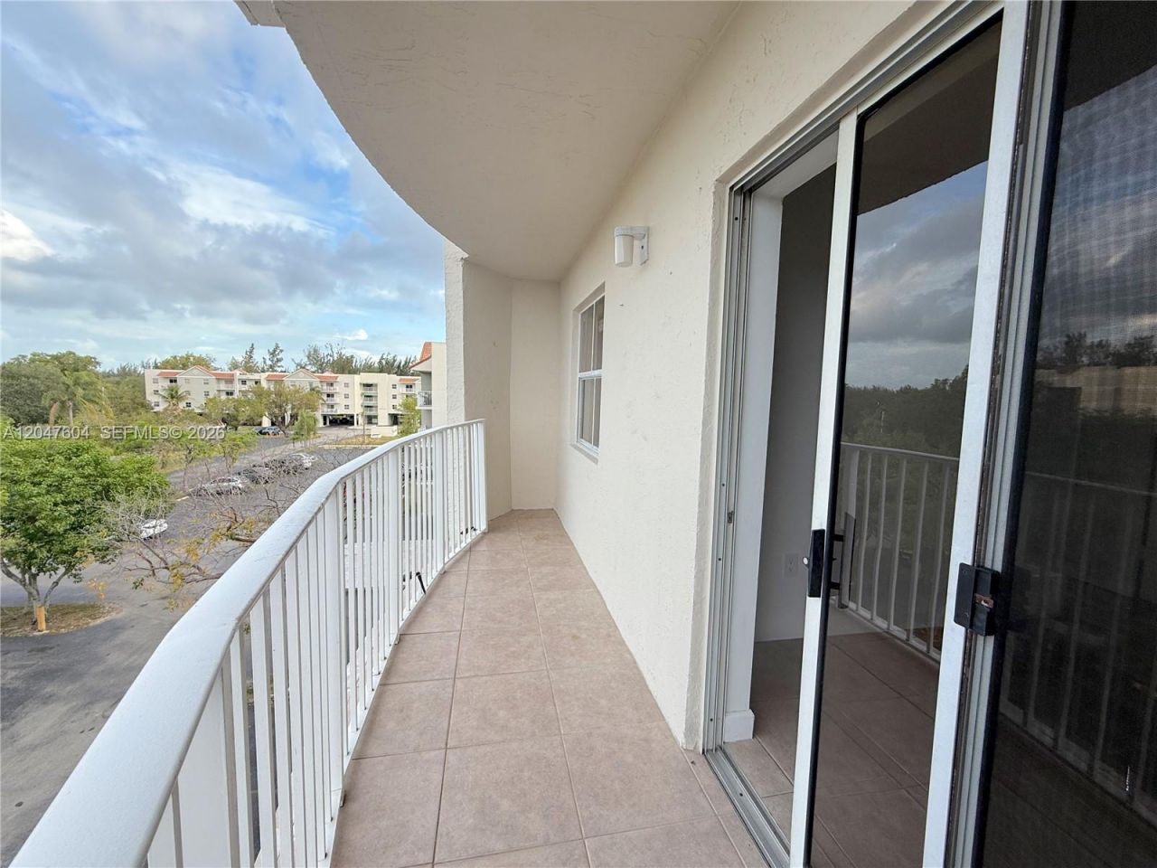8260 SW 210th St , Unit 315, Cutler Bay, FL 33189 Photo