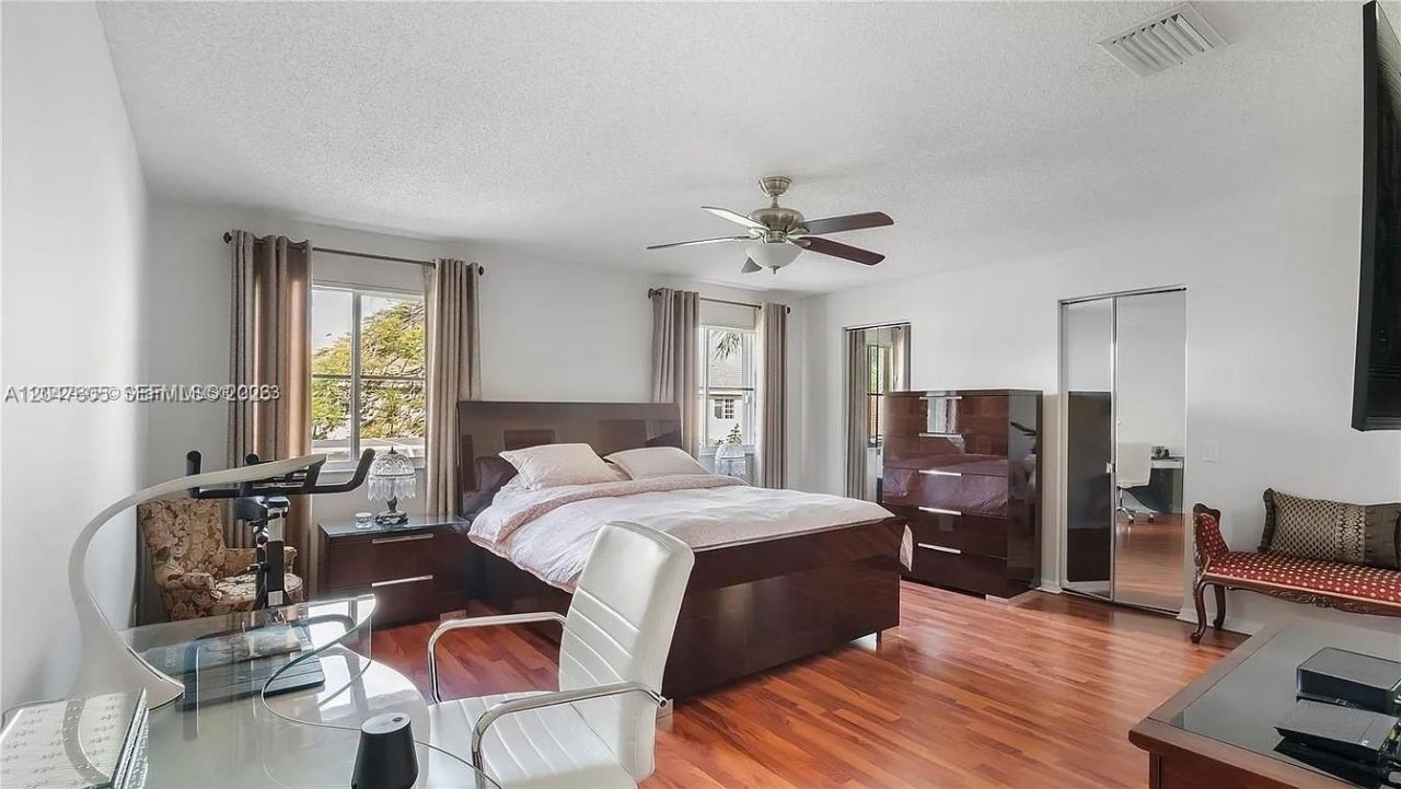 1714 Royal Grove Way , Unit -, Weston, FL 33327 Photo