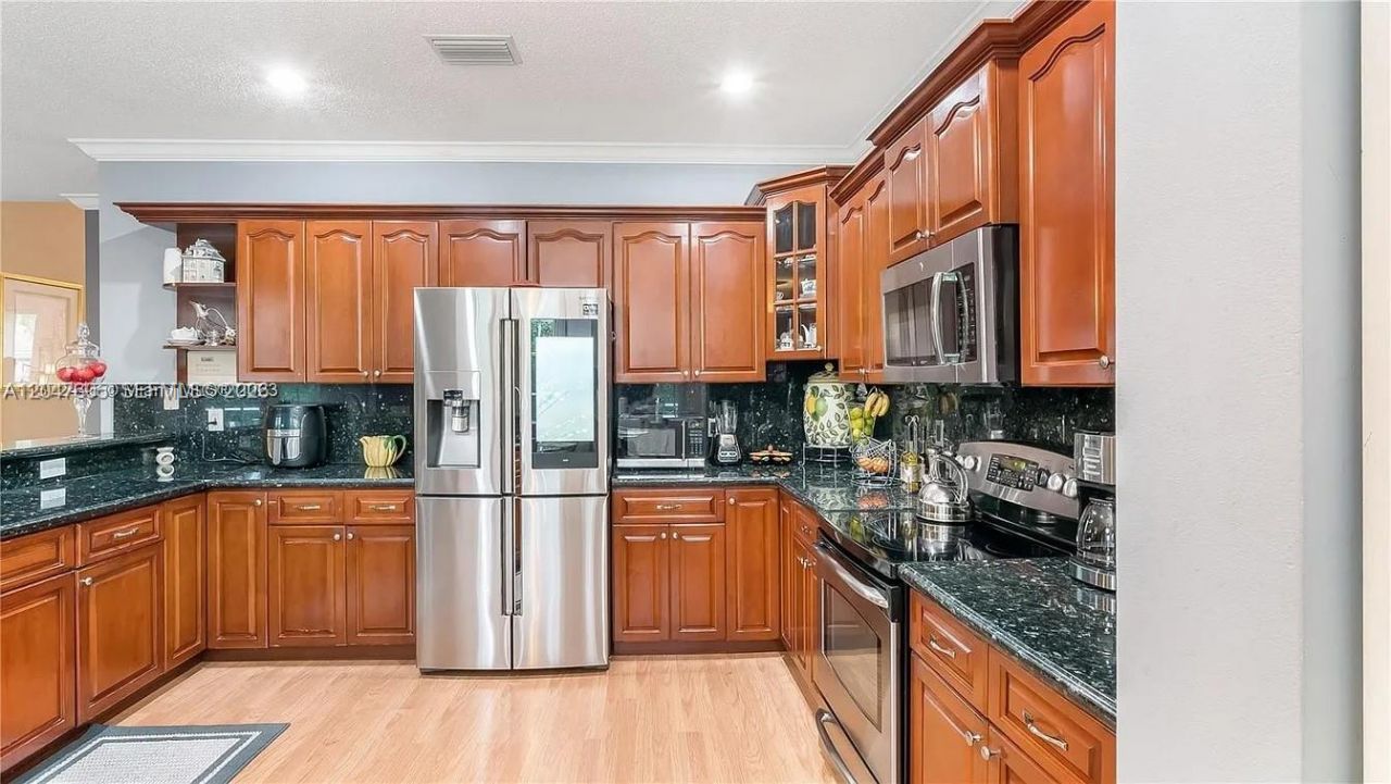 1714 Royal Grove Way , Unit -, Weston, FL 33327 Photo