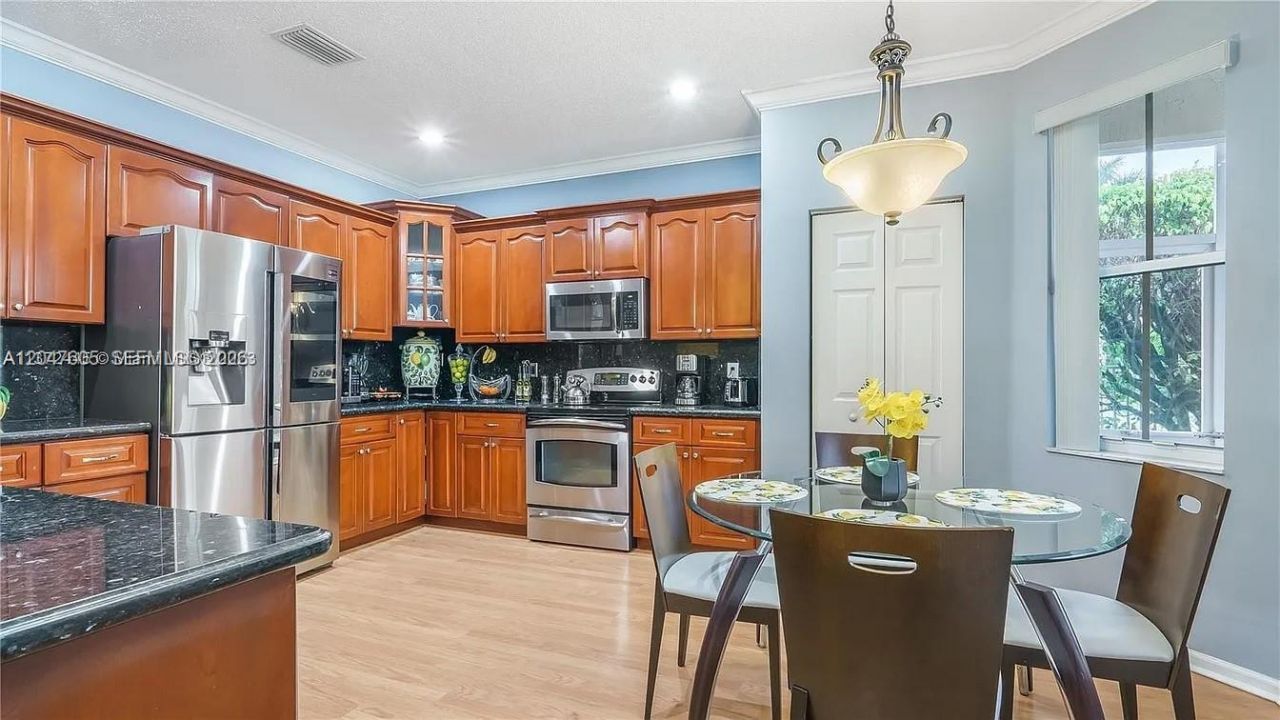 1714 Royal Grove Way , Unit -, Weston, FL 33327 Photo