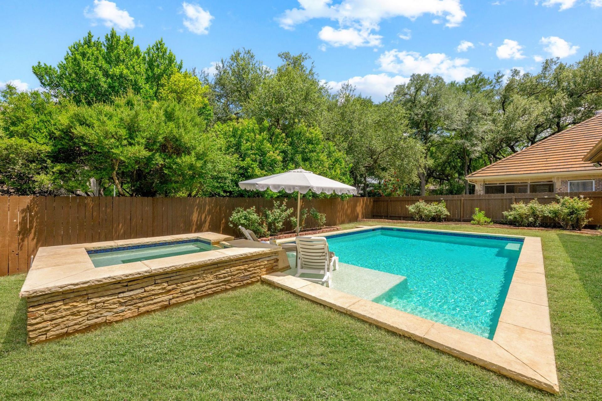10101 Jupiter Hills Dr, Austin, TX 78747 Main Photo