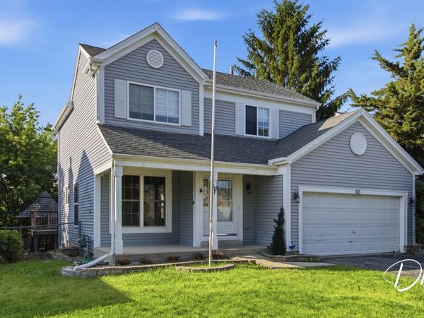 60 W Dahlia Lane , Round Lake Beach, IL 60073