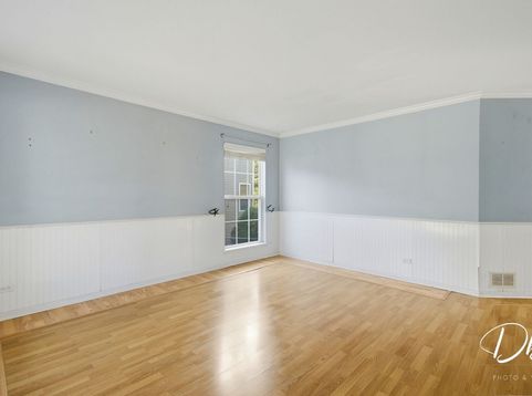 Main Photo