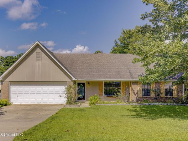 103 Erin Cove, Clinton, MS 39056
