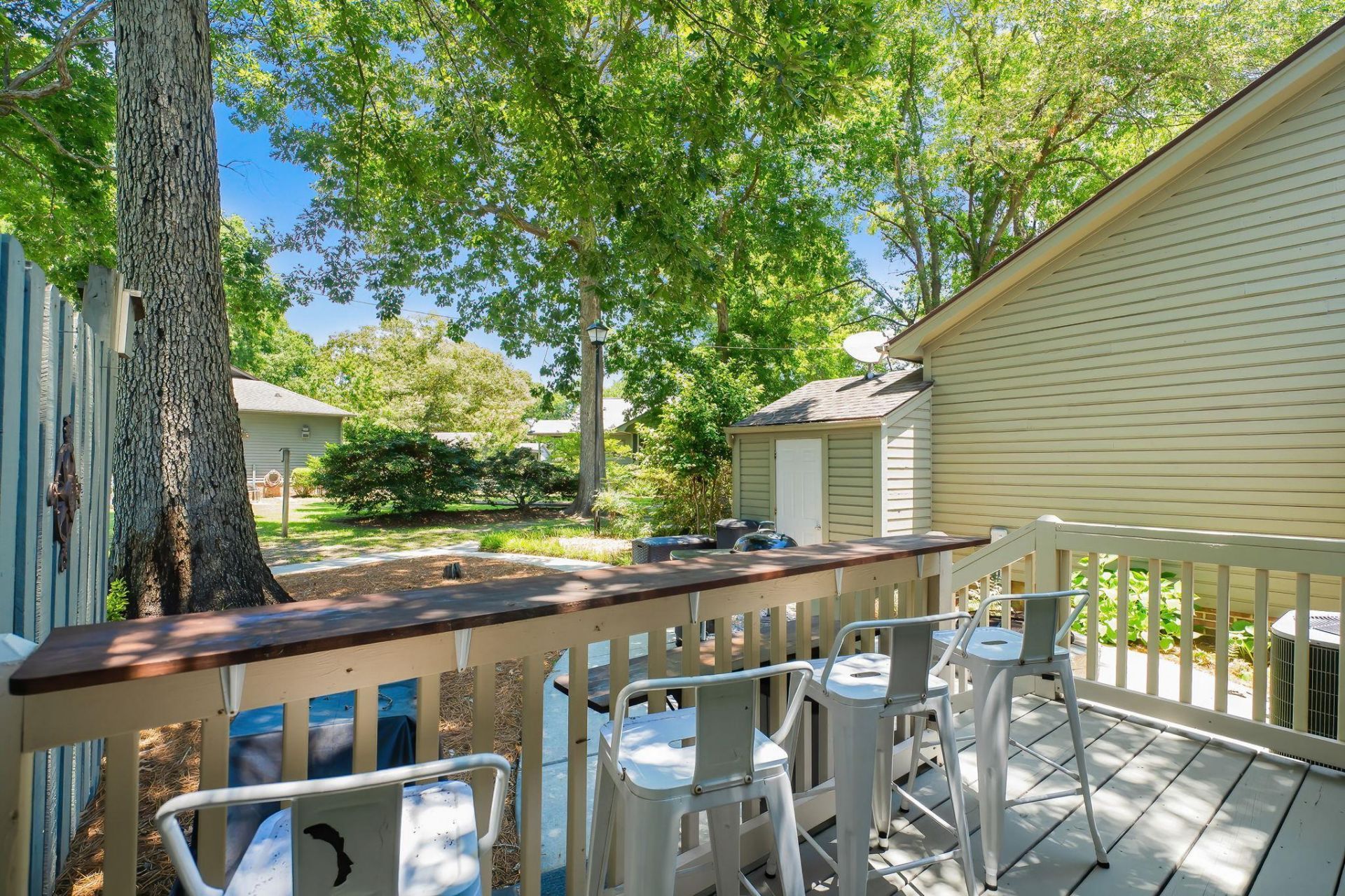 812 Villas Ct.  Photo 24