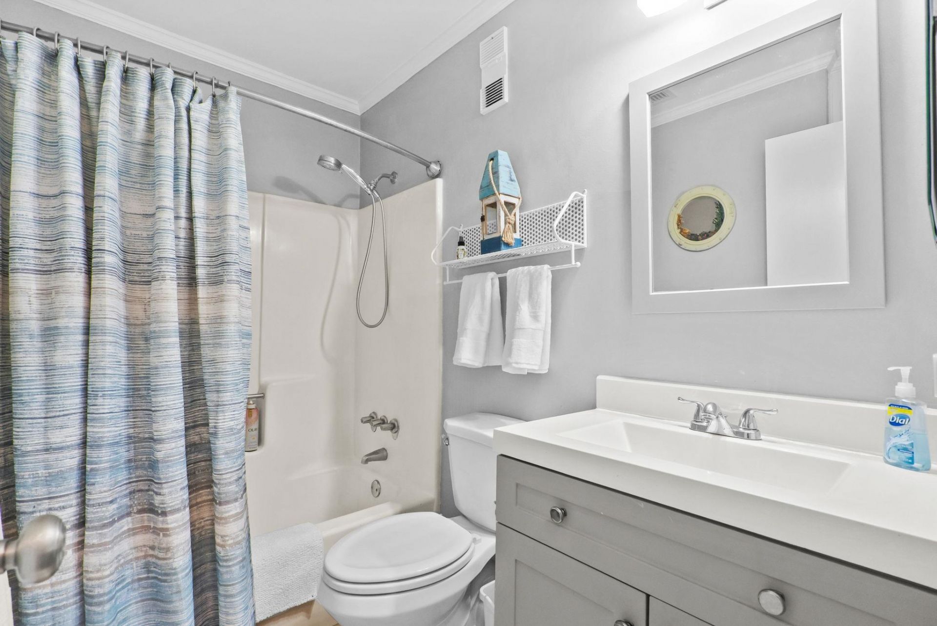 812 Villas Ct.  Photo 33