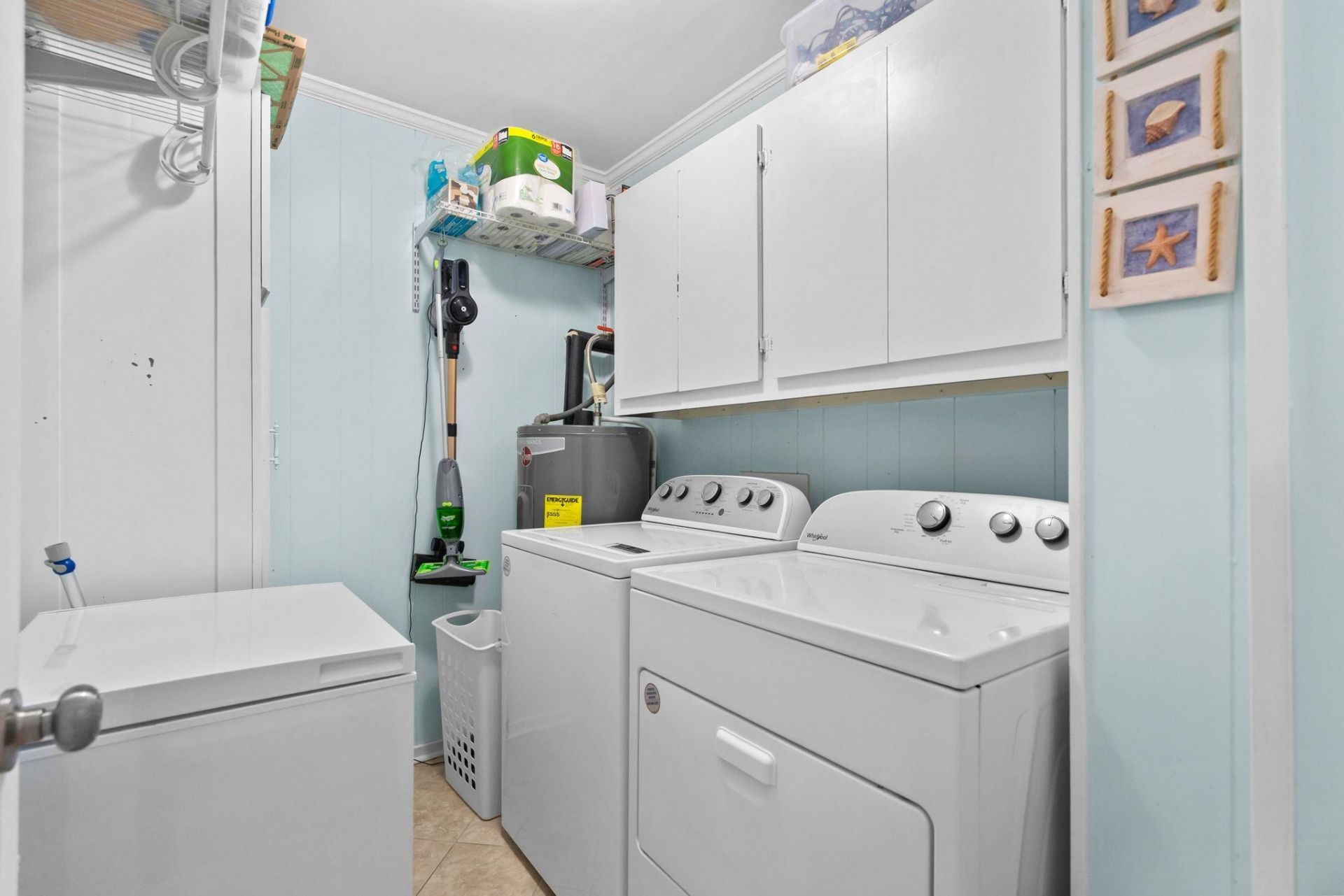 812 Villas Ct.  Photo 37