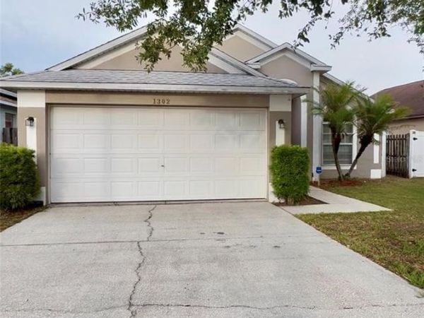 1302 BELVOIR DRIVE , DAVENPORT, FL 33837