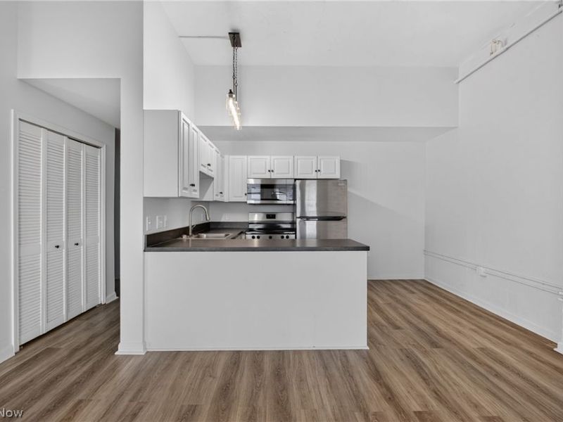1900 Euclid Avenue, Unit 601, Cleveland, OH 44115 Photo 11