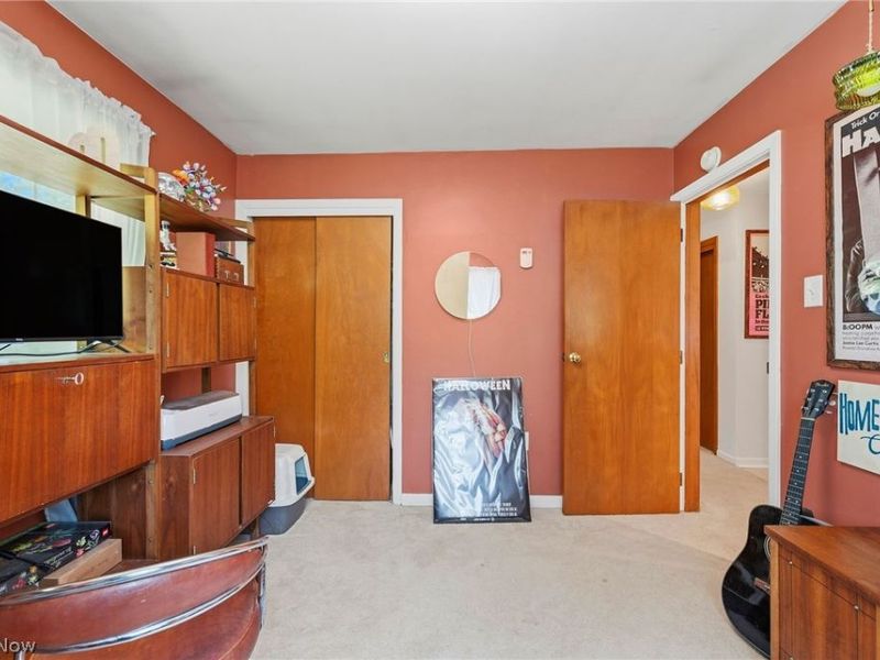 468 Karl Drive, Richmond Heights, OH 44143 Photo 23