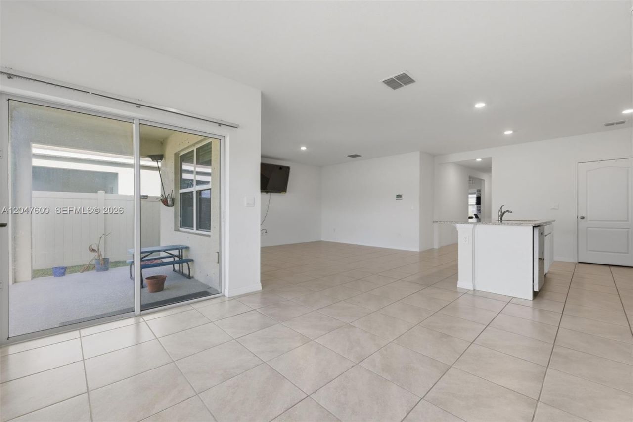 11308 Amber Ridge , Zellwood, FL 32798 Photo
