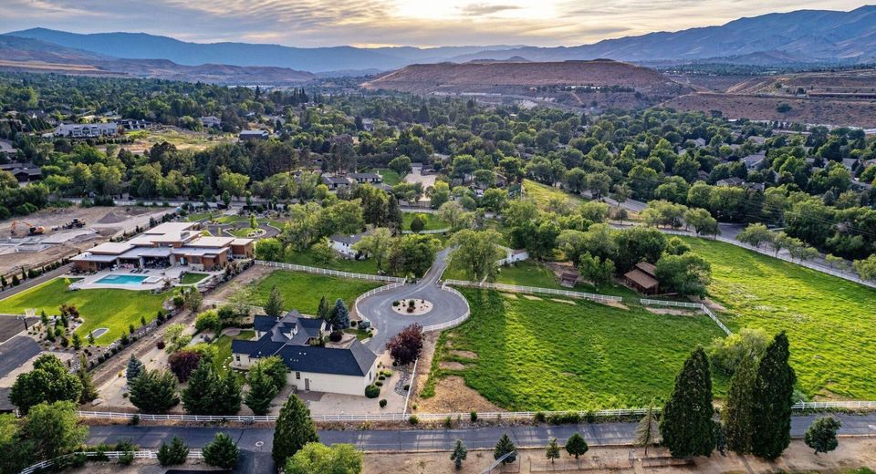 150 Juniper Hill Road, Reno, NV 89519 Photo