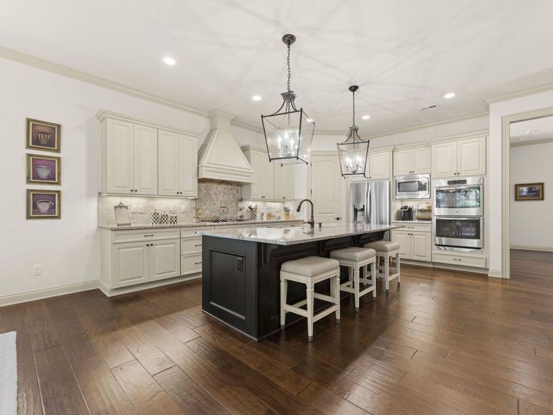 5455 Via Alvito Drive, Westerville, OH 43082 Photo 13