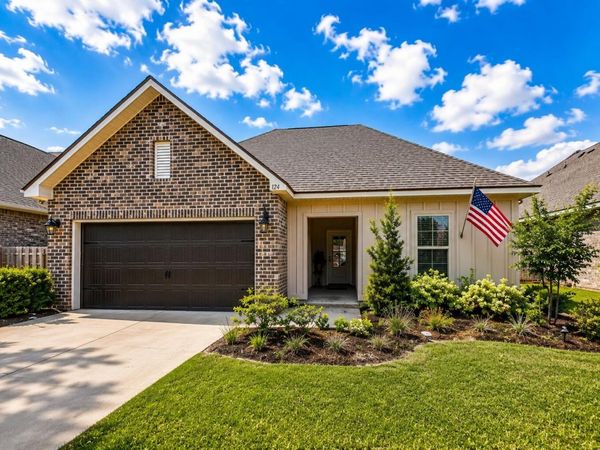 124 E Apollo Avenue, Freeport, FL 32439