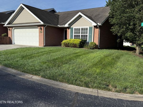 401 Winthrope Way, Knoxville, TN 37923
