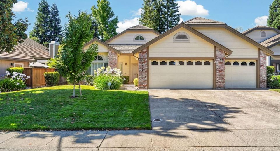 2721 Courtside Dr, Roseville, CA 95661 Photo