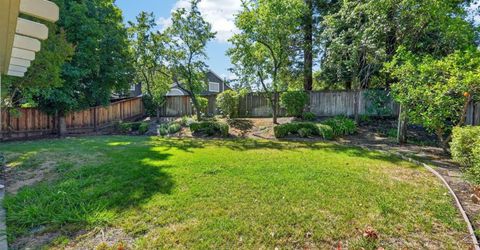 2721 Courtside Dr, Roseville, CA 95661 Photo