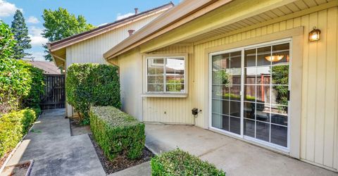 2721 Courtside Dr, Roseville, CA 95661 Photo