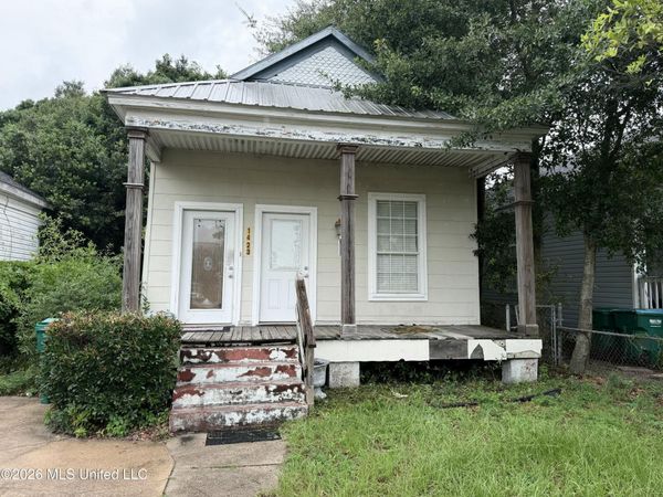 1423 31st Avenue, Gulfport, MS 39501