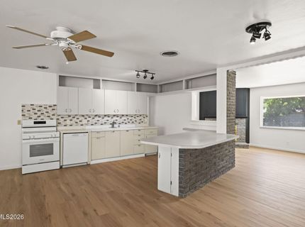 1180 Vance Way, Sparks, NV 89431 Photo