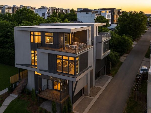 1006A Southside Ave , Nashville, TN 37203