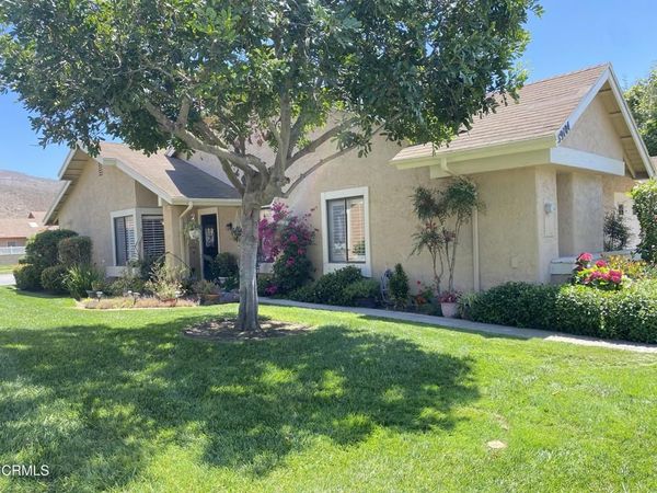 39104 Village 39, Camarillo, CA 93012