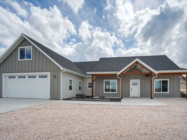 2962 S SAND TRAP CIR , Unit 69, Garden City, UT 84028