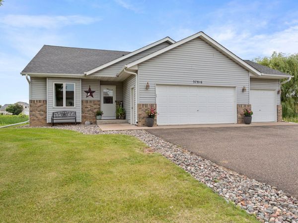 37816 Hawthorne Avenue, North Branch, MN 55056
