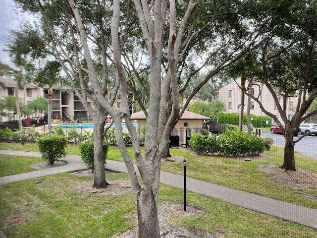 204 Foxtail Drive, Unit F2, Greenacres, FL 33415 Photo