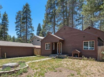 10136 Sierra Avenue, Truckee, CA 96161 Photo