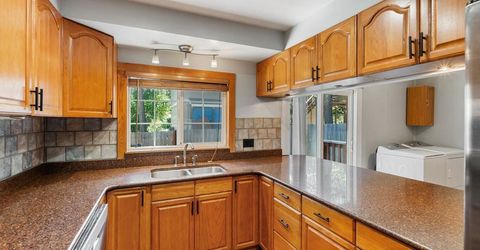 10136 Sierra Avenue, Truckee, CA 96161 Photo
