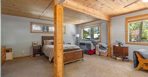 10136 Sierra Avenue, Truckee, CA 96161 Photo