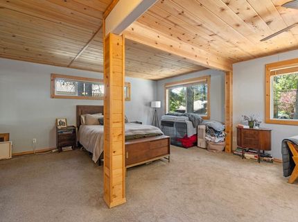 10136 Sierra Avenue, Truckee, CA 96161 Photo