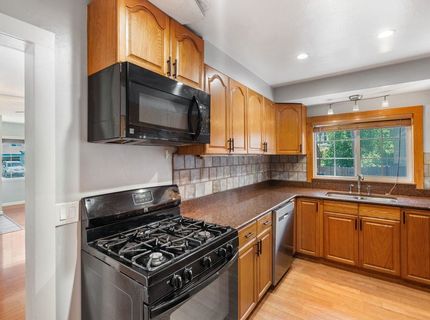 10136 Sierra Avenue, Truckee, CA 96161 Photo