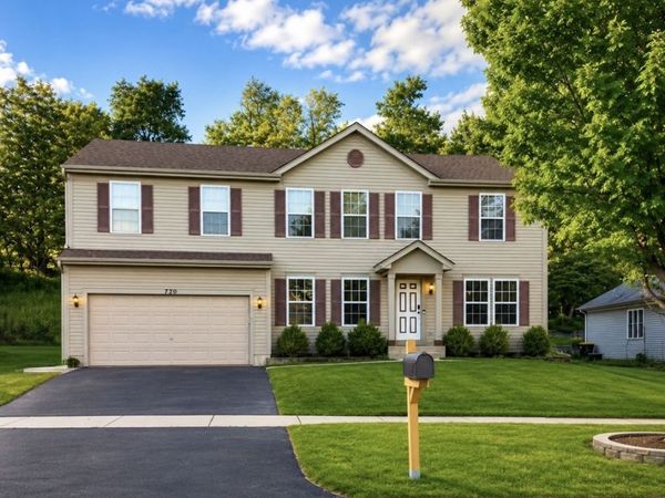 720 Ridge Drive , Marengo, IL 60152