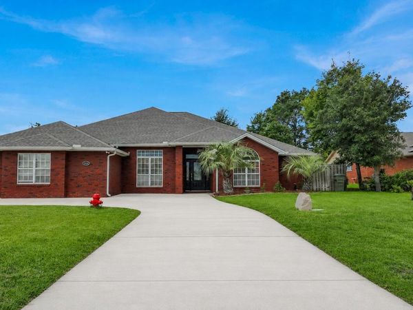 1398 Thurso Road, Lynn Haven, FL 32444