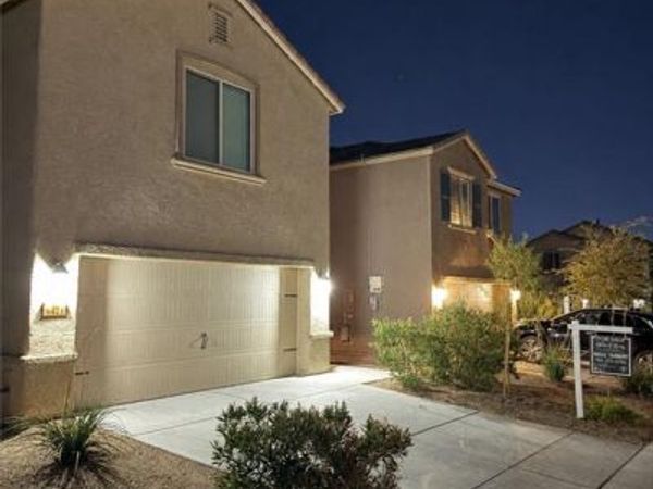 6421 Broadcloth Court, Las Vegas, NV 89122