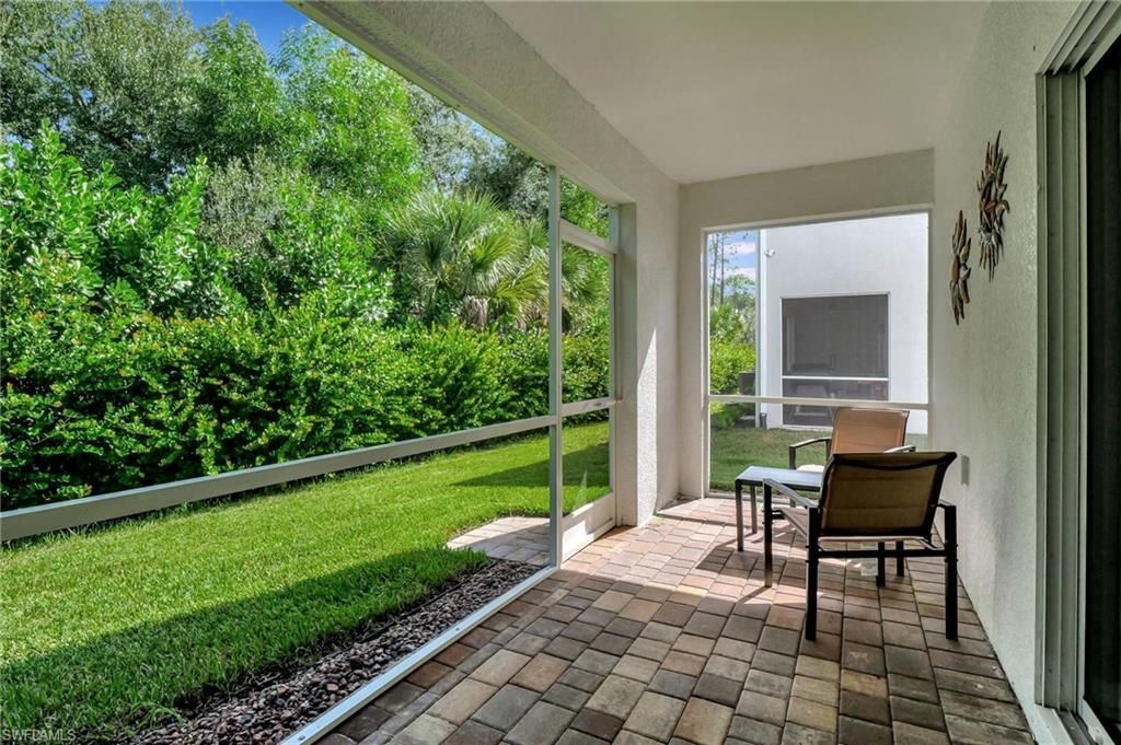 15489 Wildflower Cir, Naples, FL 34119 Photo