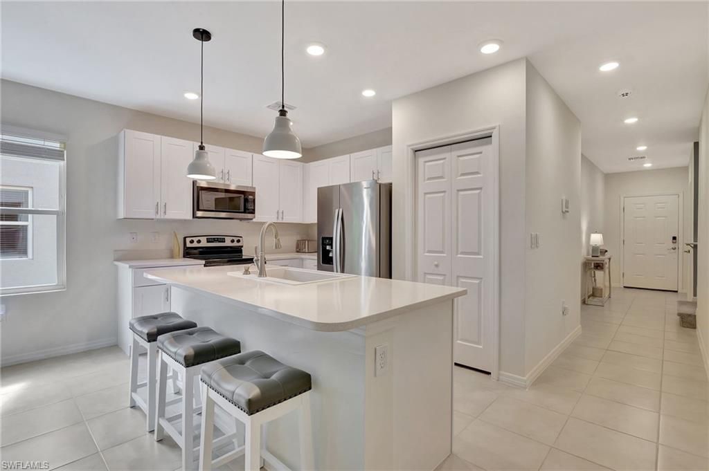 15489 Wildflower Cir, Naples, FL 34119 Photo