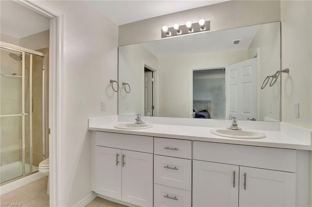 15489 Wildflower Cir, Naples, FL 34119 Photo