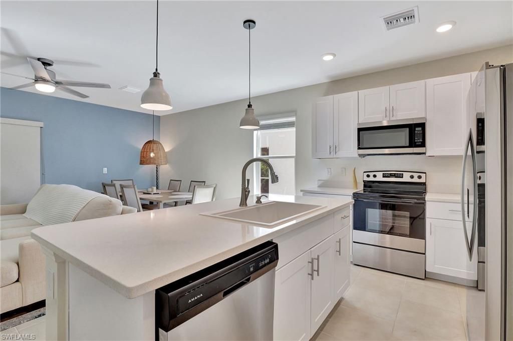 15489 Wildflower Cir, Naples, FL 34119 Photo