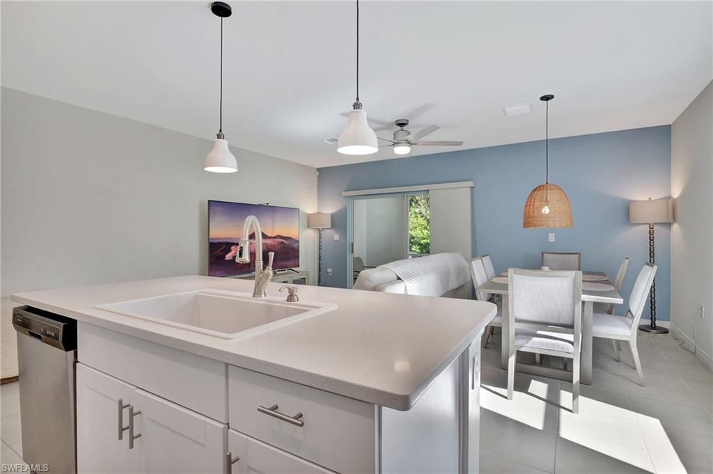 15489 Wildflower Cir, Naples, FL 34119 Photo