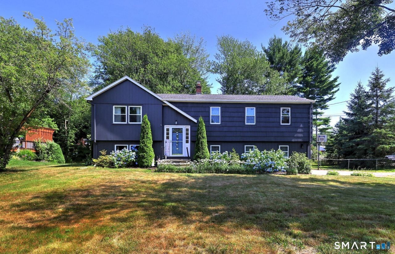 11 Ark, Branford, CT 06405 Main Photo