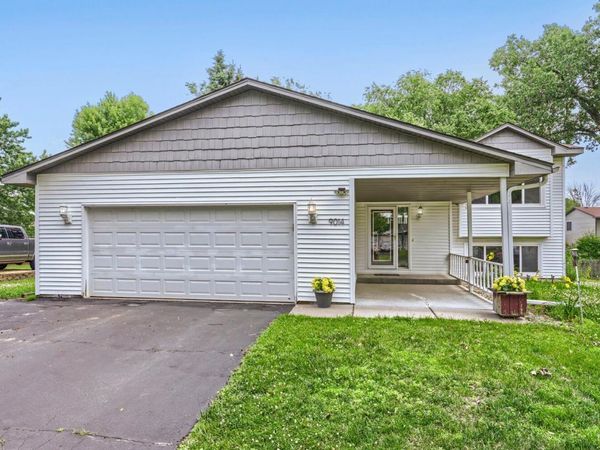 9014 Hampshire Avenue N, Brooklyn Park, MN 55445