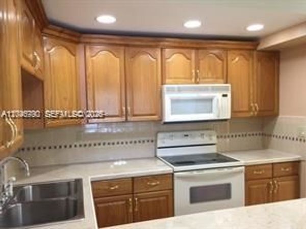 9301 SW 92nd Ave , Unit A211, Miami, FL 33176