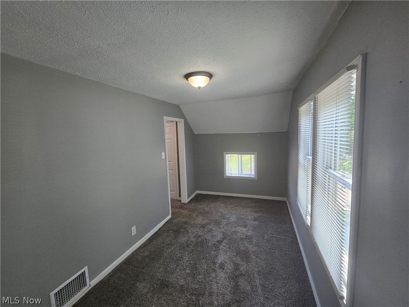 2250 4th Street SW, Akron, OH 44314 Photo 14