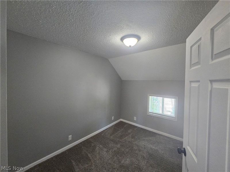 2250 4th Street SW, Akron, OH 44314 Photo 17