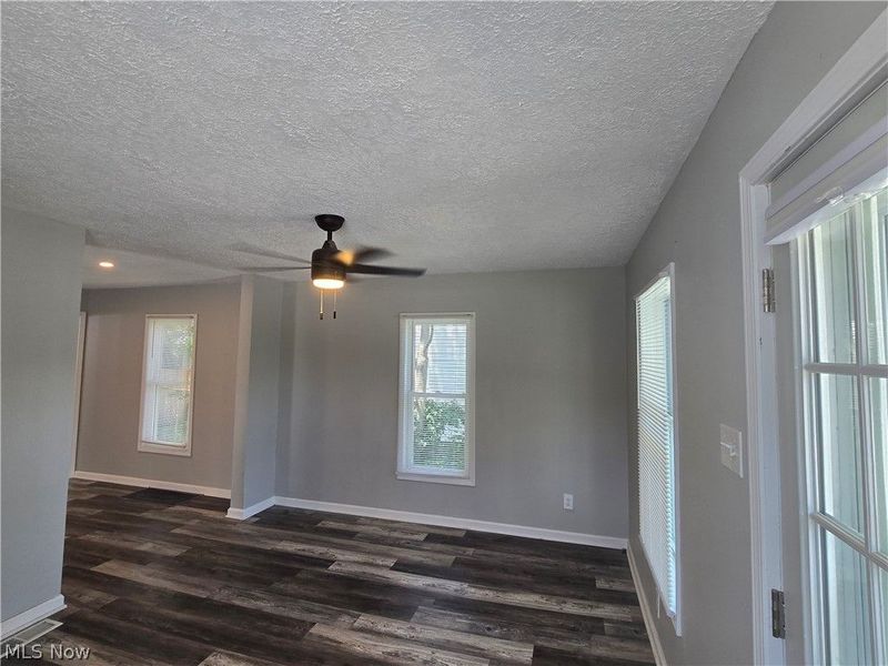 2250 4th Street SW, Akron, OH 44314 Photo 7