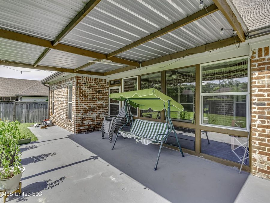 Property Image 43